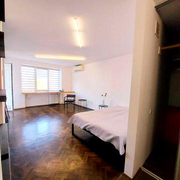 Оренда стильної квартири біля метро Дарниця, Чернігівська