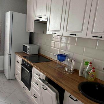 Довгострокова оренда 1к Квартира Сергія Єфремова вулиця