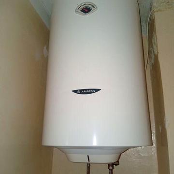 Сдам квартиру для аккуратной девушки! С животным или ребёнком!!