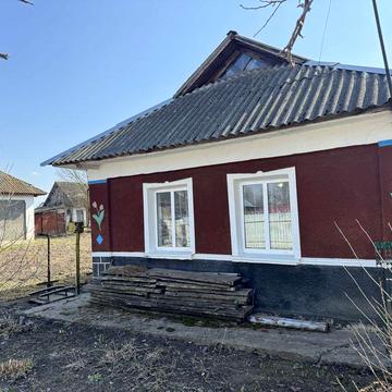 Продам будинок , може бути ідеально для батьків, дача , локація класна