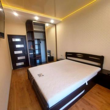 Перлинна вул., 1а