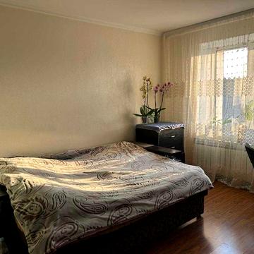 (3) Продам 2-кімнатну квартиру на Київській вулиця С. Зулінського 0691