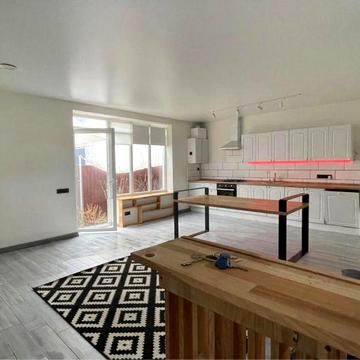 Стильний таунхаус з якісним ремонтом у Гатному | Заїжджай і живи!