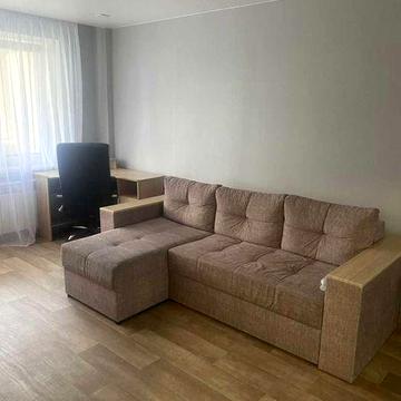 Сдаётся 2-х комнатная квартира на Солнечном, р-н Вавилона