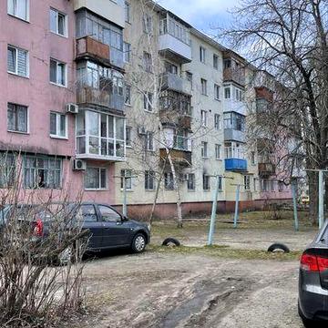 Продаж 2х.кімн.квартири район маг.»Керама»