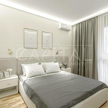 Джона Маккейна вул. (Івана Кудрі), 1-А