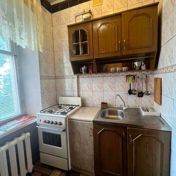 1-кімнатна довгостроково гарне розташування