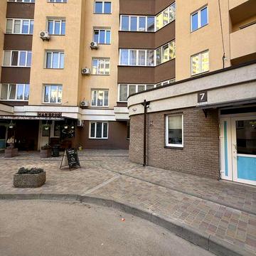 Продаж квартири у Вишневому (дві квартири поруч)