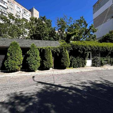 Продам апортаменти по цені 1 кім. квартири