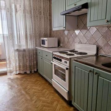 Сдам 2х комнатную квартиру Тополь 1