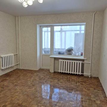 Ціна знижена! Продам двокімнатну квартиру в районі ЦУМу