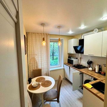 Оренда однокімнатної квартири по вул Політехнічна