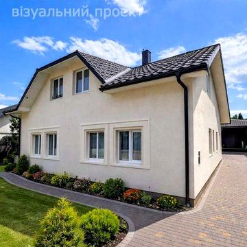 Продається будинок з мансардою + великий гараж