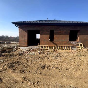 Одноповерховий будинок Зарванці