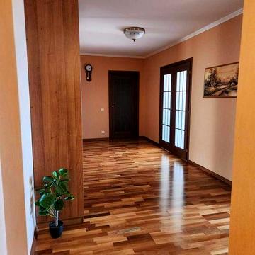 БЕЗ %! Простора 4 кімнатна з ремонтом. Соломянська площа.