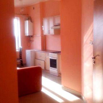 Однокімнатна квартира (спальня окрема)