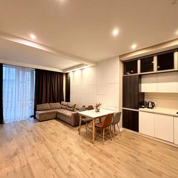 Сдам простору 1к! ЖК Royal tower Саксаганського 37к / Tetris hall