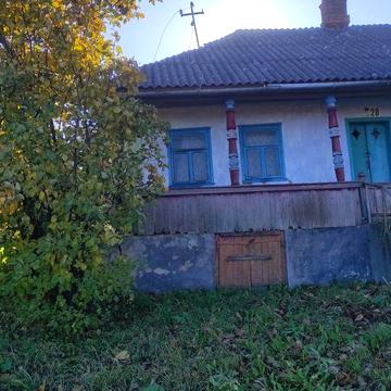 Продається будинок в м.Хотин