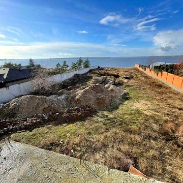 Соляні еліт. район будинок 400 кв.м,7 сот на березі ціна 119 тис.у.о.