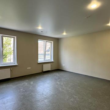 мала бердичівська, 9