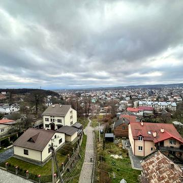 Галицька вул., 1