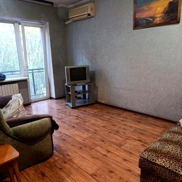 Оренда 1 кімнатна пр- т Металургів