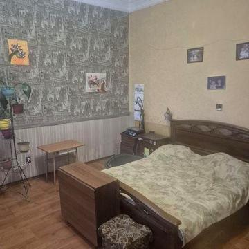 Продам частину будинку (квартира по документам) в центрі. Сертифікат