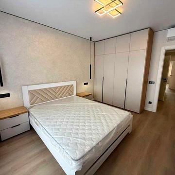 2-к квартира з ремонтом | 73 м²