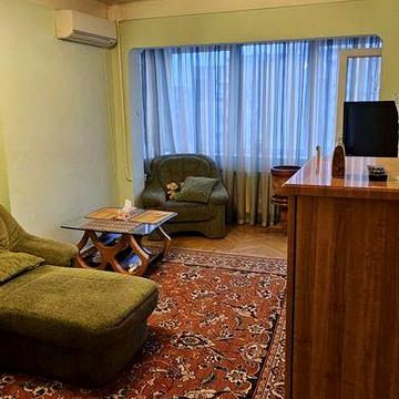 Аренда 2кв біля мро"Лівобережна"