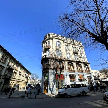 2-х кімнатна в Центрі + Горище вул Січових Стрільців