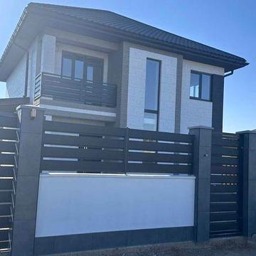 Добротный дом в Фонтанке