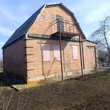 Продається доглянутий дачний будинок