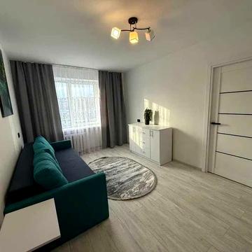 Володимира Великого продаж квратири Львів, з ремонтом, цегла 2 кімнати