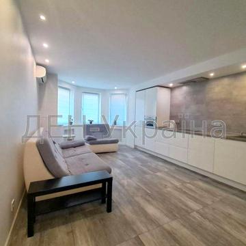 Оренда 2 кімн. Квартири Поділ, метро Контрактова пл.