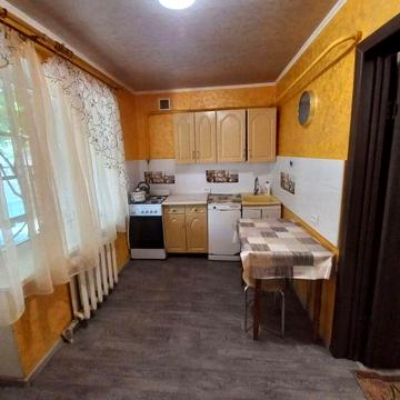 Сдам 4 комн Дом со всеми удобствами!!