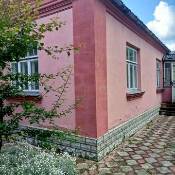 Продам будинок на два входи від власника