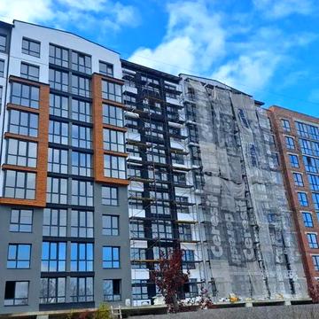 Продаж 2к. квартири в чудовій локації неподалік річки, озера.