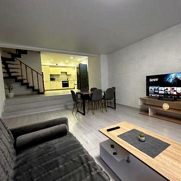 Довгострокова оренда 3к Квартира Франка Івана вулиця