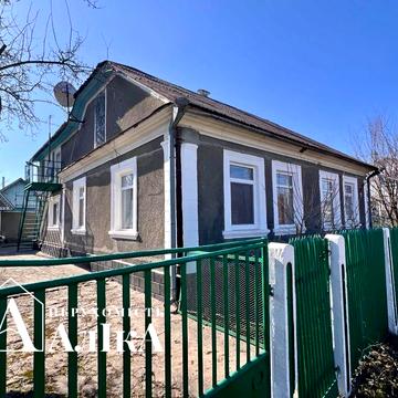 Продам будинок — ідеальний варіант для проживання двох сімей!