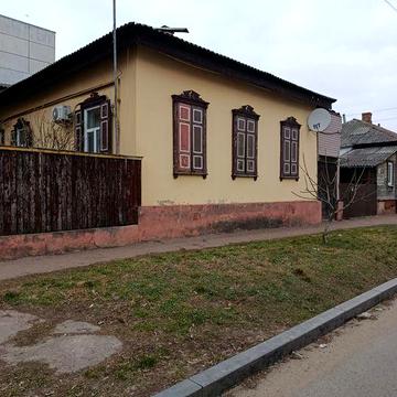 Унікальна квартира на землі у центрі