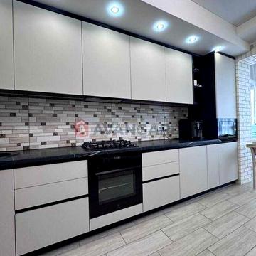 Продаж 1-кімнатної квартири в Новобудові. Ремонт! АГВ!