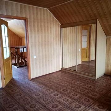 Продається двоповерховий будинок в тихому районі Фастова