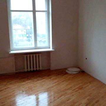 Продам 2-кімнатну квартиру з ремонтом на Вишеньці