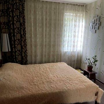 Продається квартира 2-х кімнатна