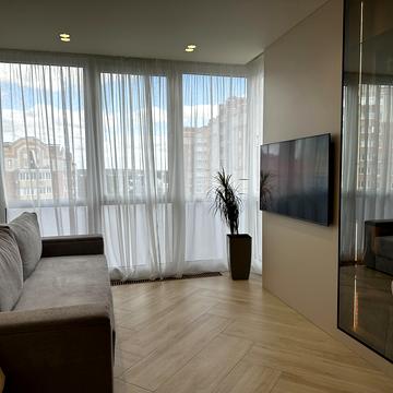 Університетська вул., 3/4