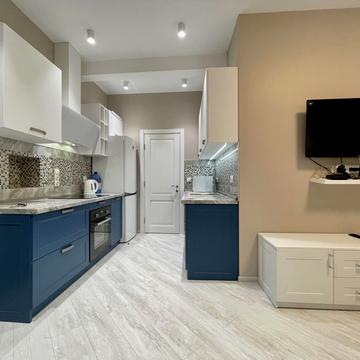 Шовковична вул., 13/2