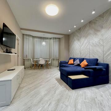 Шовковична вул., 13/2