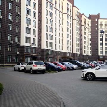 Садова вул., 51-Б