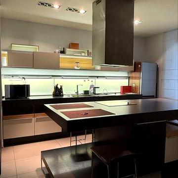 Сдается 2-х комн. кв. в центре