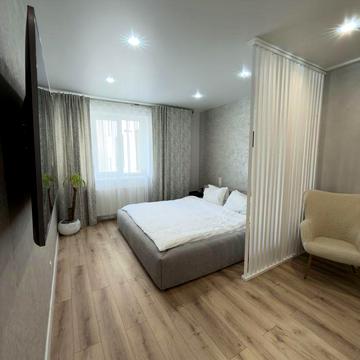 Продається сучасна квартира з якісним  ремонтом у світлих тонах.